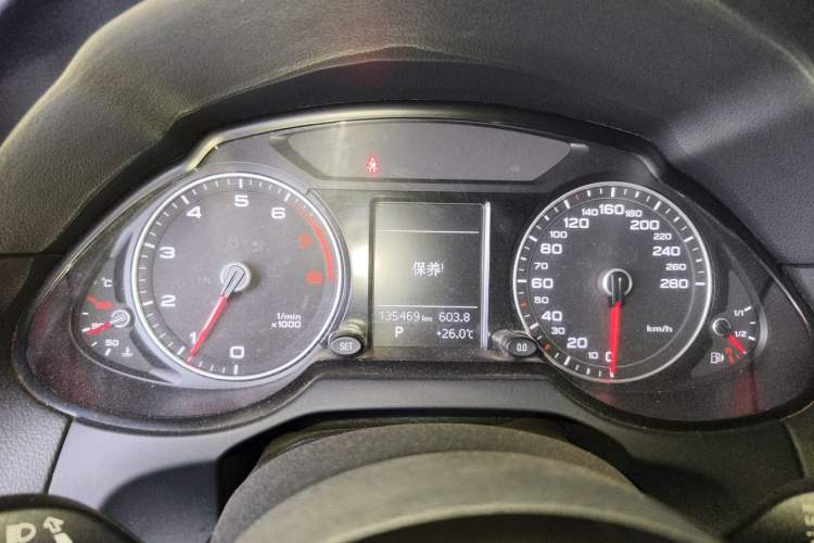 Used Audi Q5 2016 40 TFSI Technology Edition Instrument Cluster