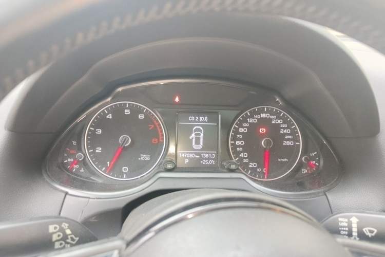 Used Audi Q5 2016 40 TFSI Trendy Edition Instrument Cluster