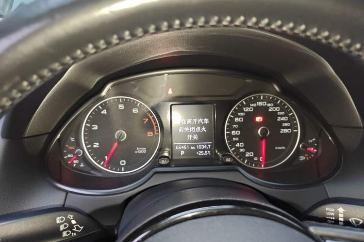 Used Audi Q5 2016 40 TFSI Trendy Edition Instrument Cluster