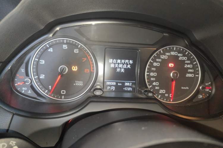 Used Audi Q5 2016 40 TFSI Comfort Model Instrument Cluster
