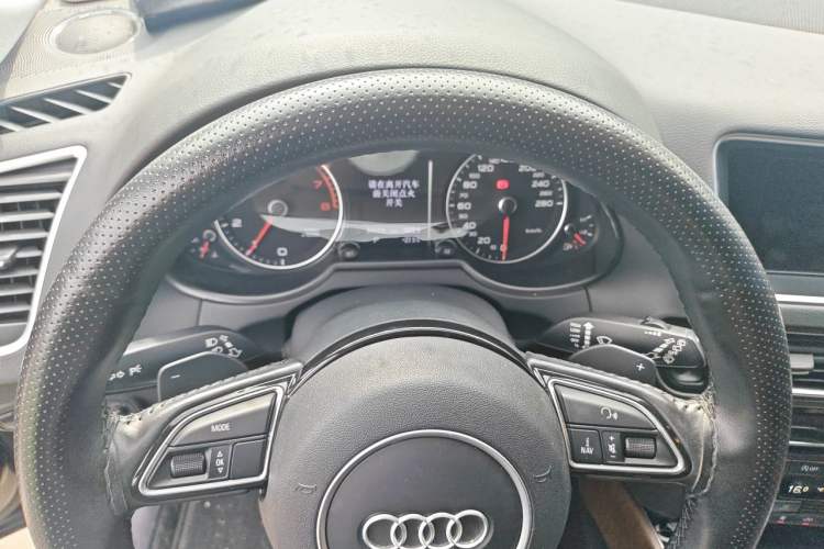 Used Audi Q5 2016 40 TFSI Comfort Model Instrument Cluster