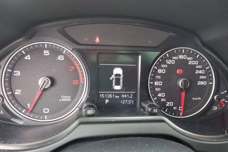Used Audi Q5 2016 40 TFSI Technology Edition Instrument Cluster