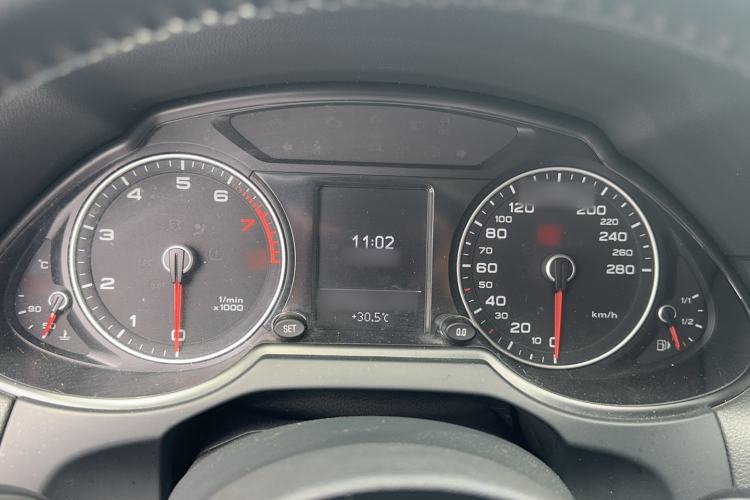 Used Audi Q5 2016 40 TFSI Technology Edition Instrument Cluster