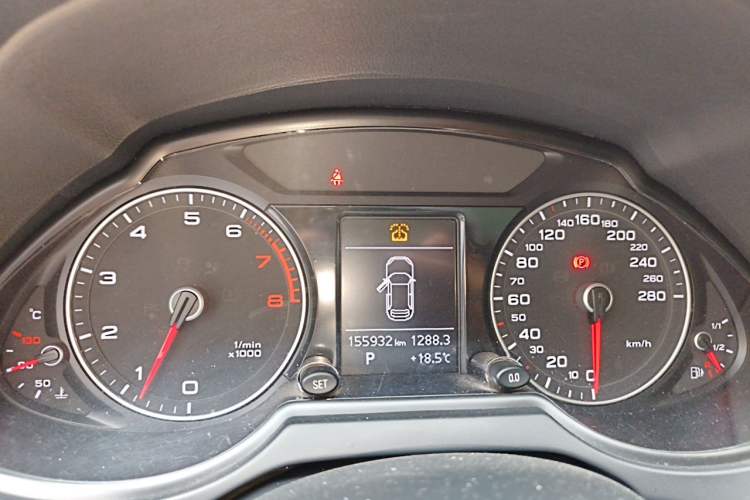 Used Audi Q5 2016 40 TFSI Technology Edition Instrument Cluster