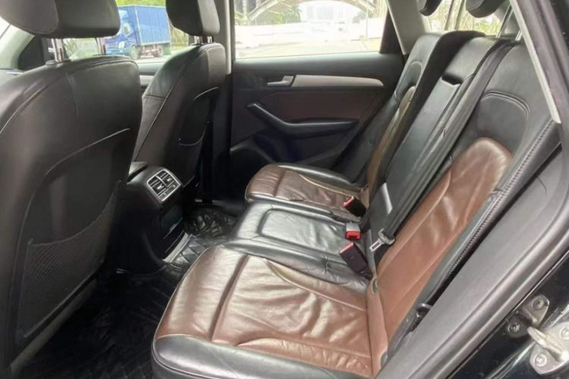 Used Audi Q5 2016 40 TFSI Technology Edition Interior 4