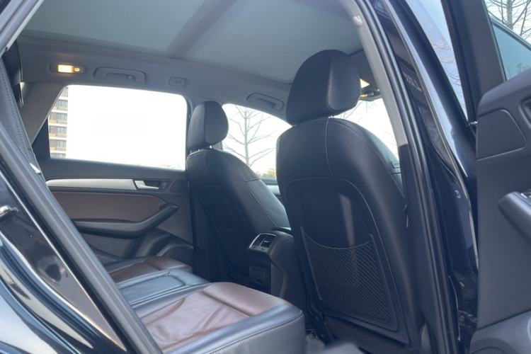 Used Audi Q5 2016 40 TFSI Technology Edition Interior 5