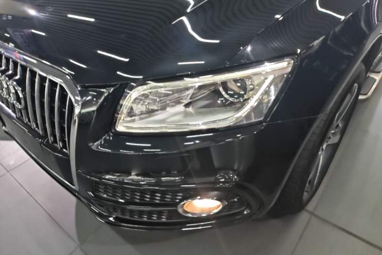 Used Audi Q5 2016 Plus 40 TFSI Dynamic Model Left Front Headlight
