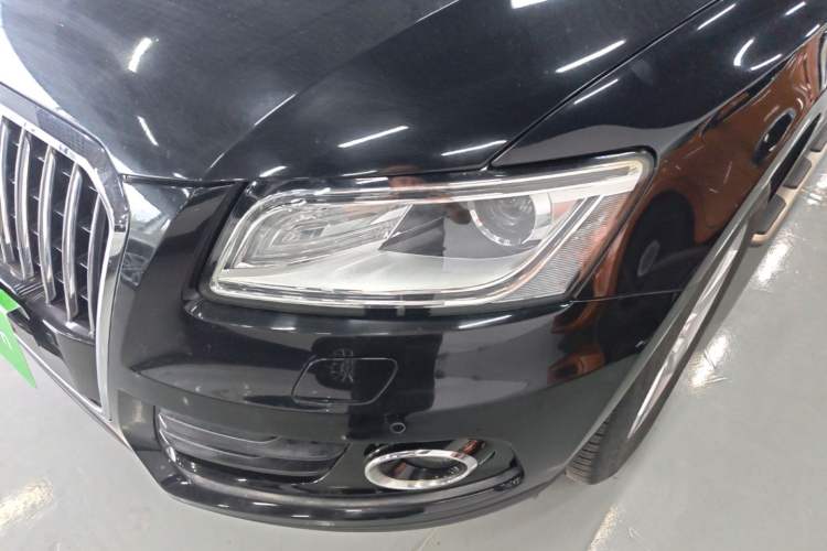 Used Audi Q5 2016 40 TFSI Technology Edition Left Front Headlight