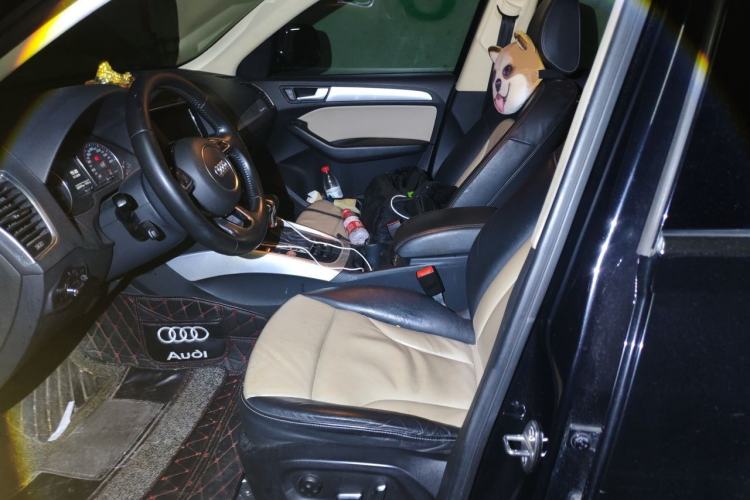 Used Audi Q5 2016 40 TFSI Technology Edition Left Front Seat