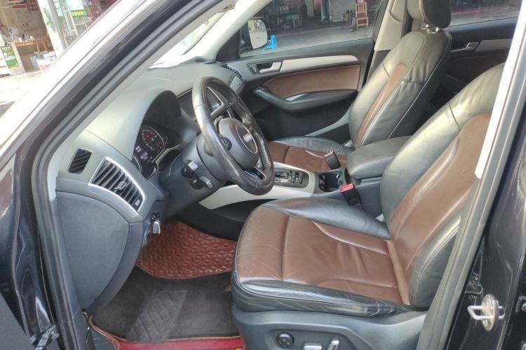 Used Audi Q5 2016 40 TFSI Technology Edition Left Front Seat