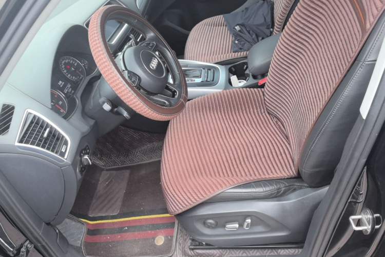 Used Audi Q5 2016 40 TFSI Technology Edition Left Front Seat