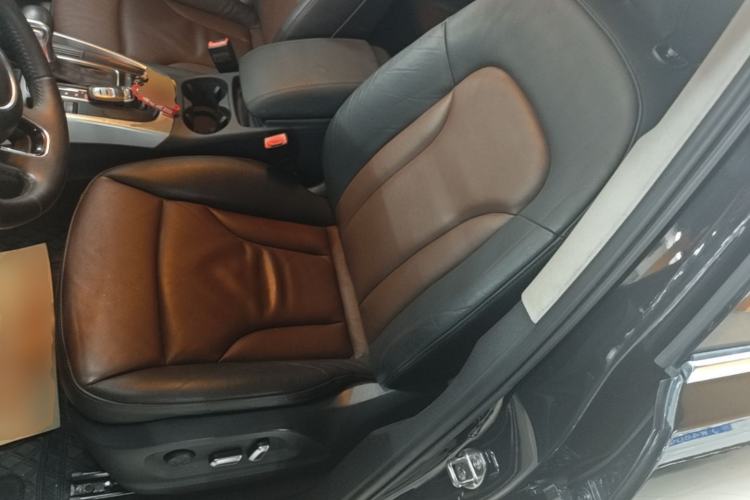 Used Audi Q5 2016 40 TFSI Technology Edition Left Front Seat