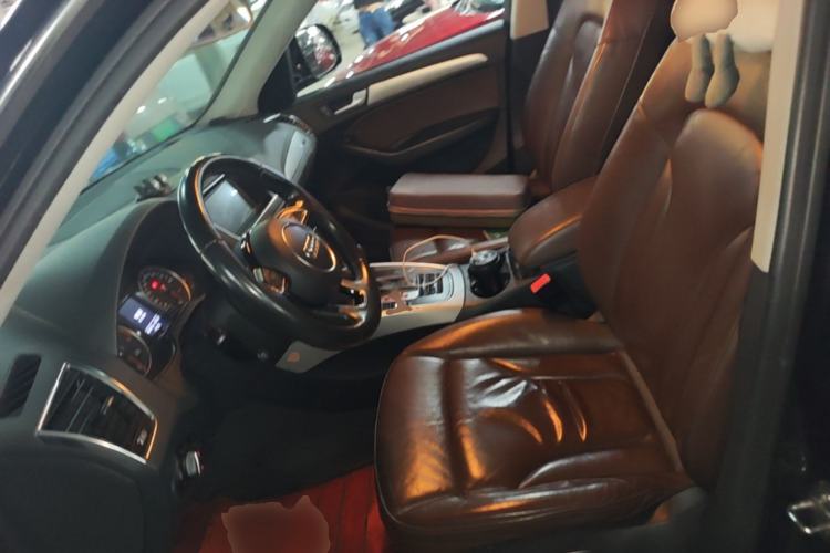 Used Audi Q5 2016 40 TFSI Technology Edition Left Front Seat