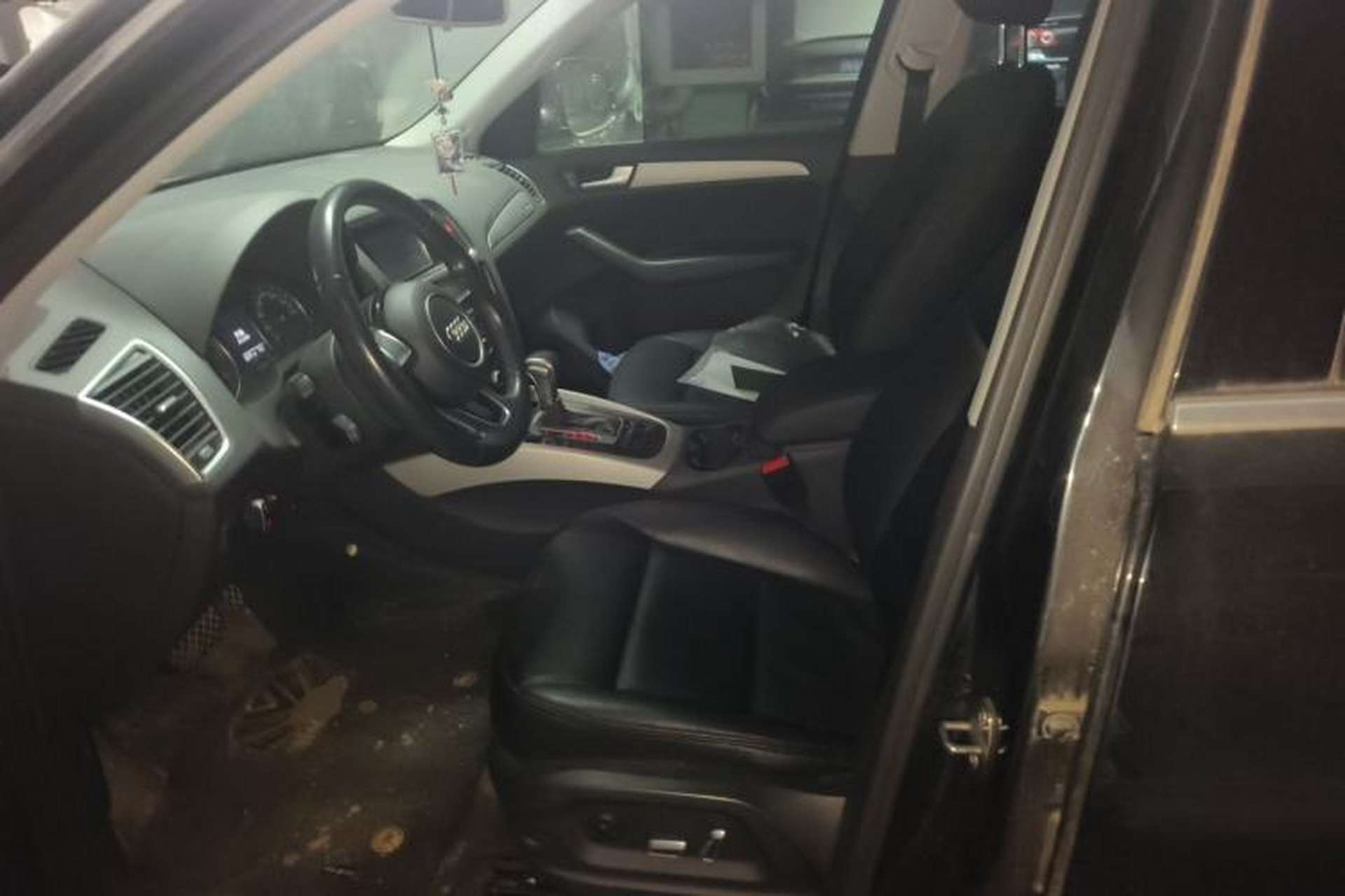 Used Audi Q5 2016 40 TFSI Trendy Edition Left Front Seat