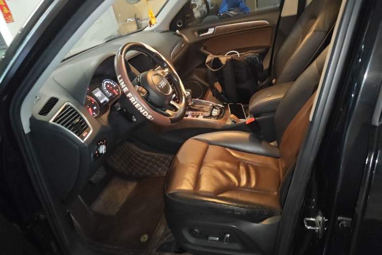 Used Audi Q5 2016 40 TFSI Comfort Model Left Front Seat
