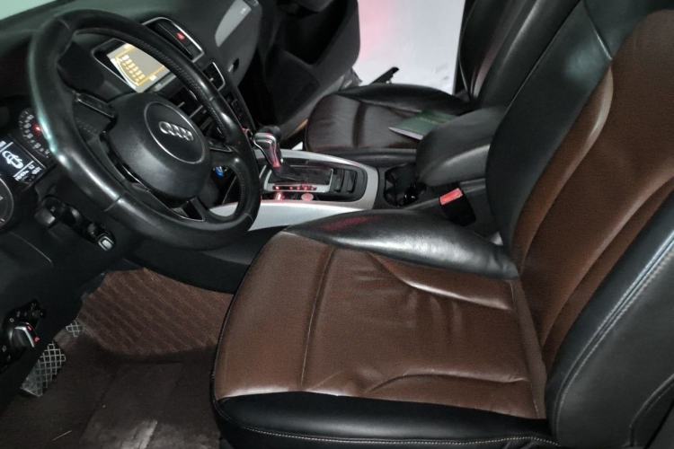 Used Audi Q5 2016 40 TFSI Technology Edition Left Front Seat