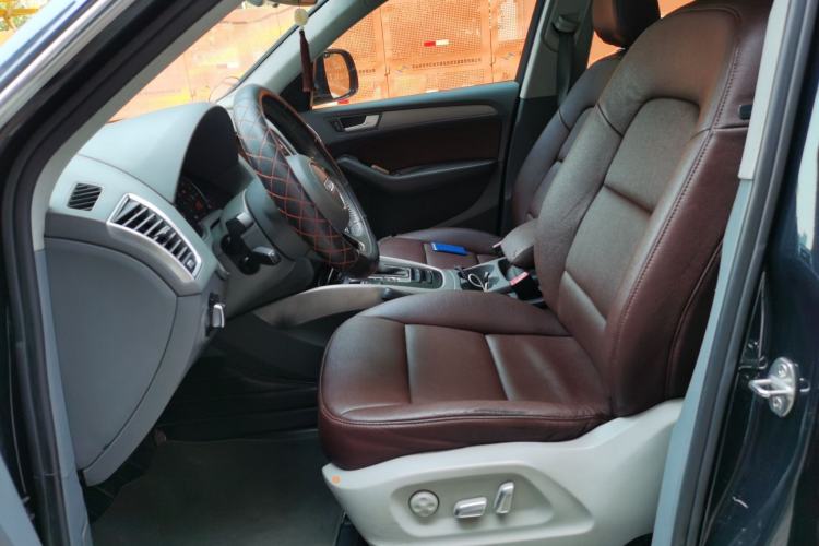 Used Audi Q5 2016 40 TFSI Trendy Edition Left Front Seat