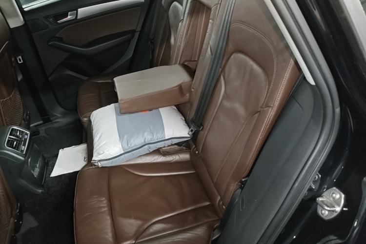 Used Audi Q5 2016 40 TFSI Technology Edition Left Rear Seat