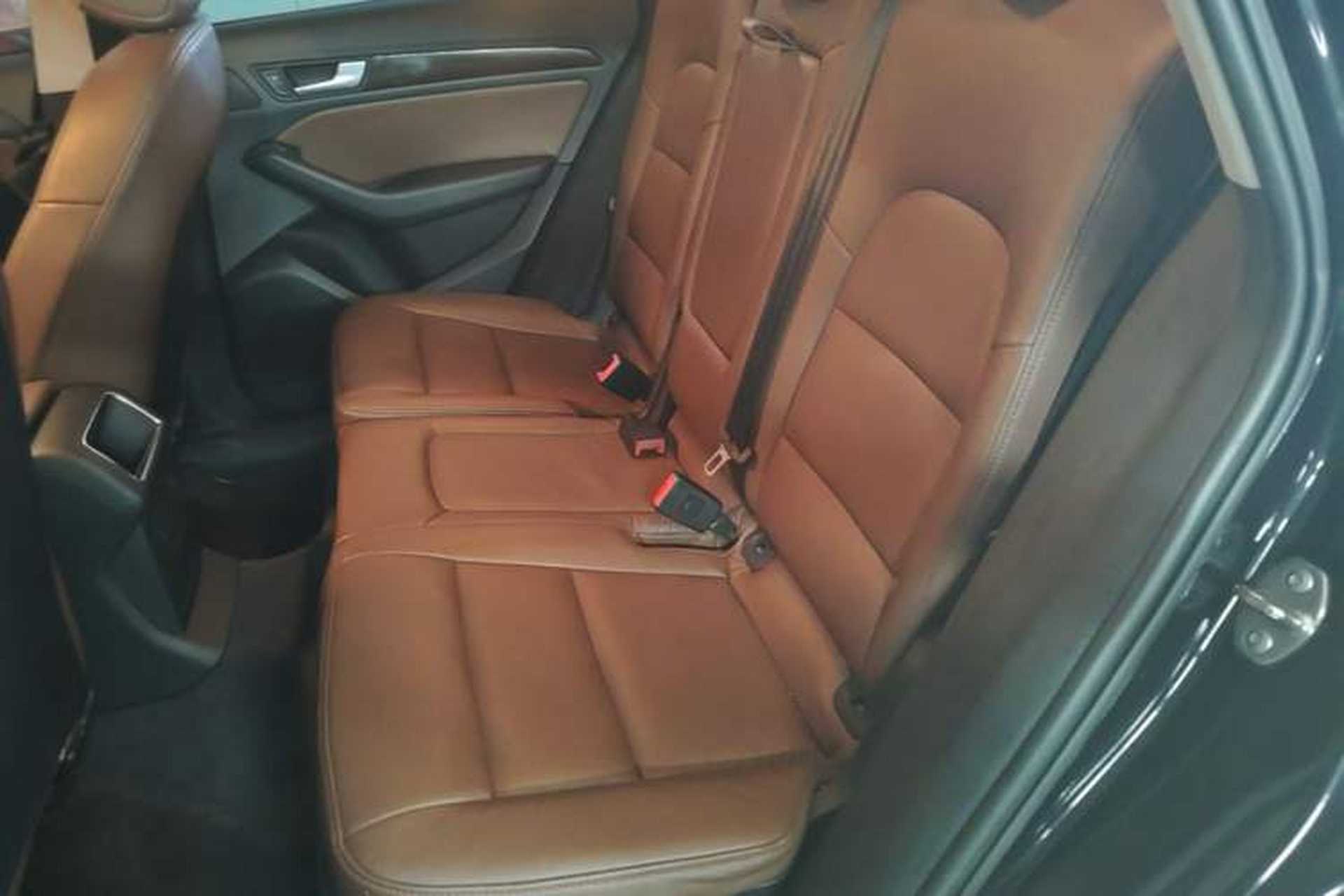 Used Audi Q5 2016 40 TFSI Trendy Edition Left Rear Seat