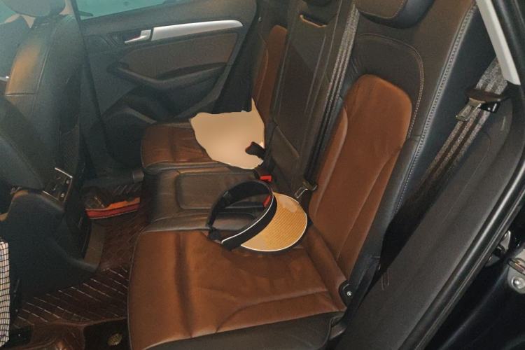 Used Audi Q5 2016 40 TFSI Technology Edition Left Rear Seat