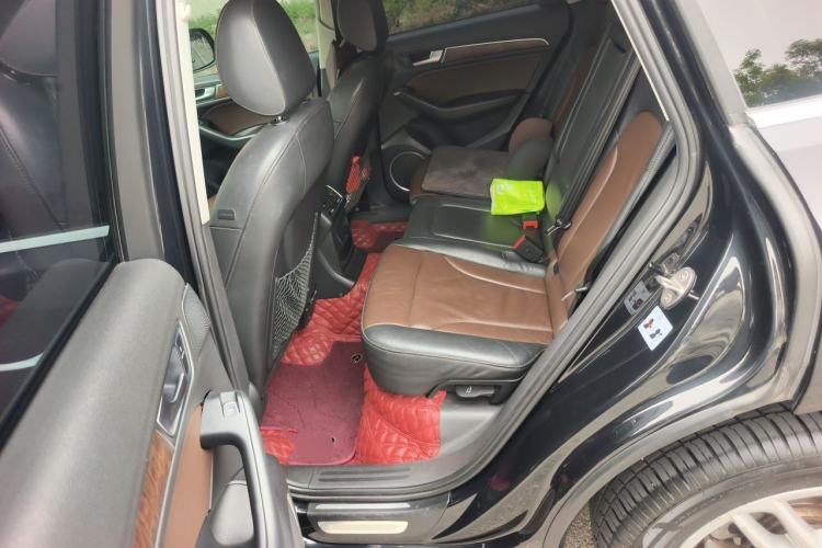 Used Audi Q5 2016 40 TFSI Comfort Model Left Rear Seat