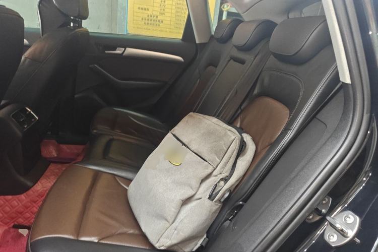 Used Audi Q5 2016 40 TFSI Technology Edition Left Rear Seat
