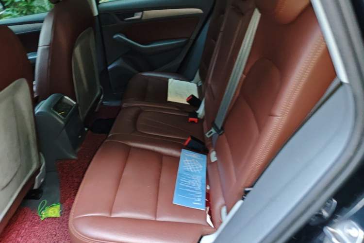 Used Audi Q5 2016 40 TFSI Trendy Edition Left Rear Seat