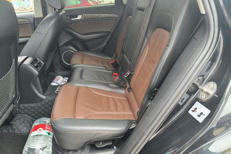 Used Audi Q5 2016 40 TFSI Technology Edition Left Rear Seat