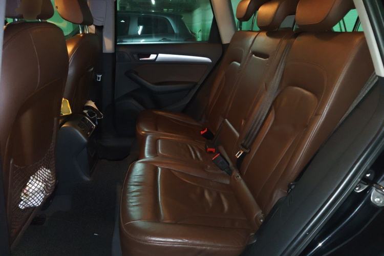 Used Audi Q5 2016 40 TFSI Technology Edition Left Rear Seat