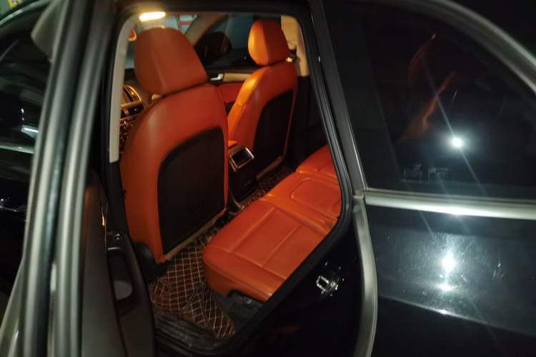 Used Audi Q5 2016 40 TFSI Trendy Edition Left Rear Seat
