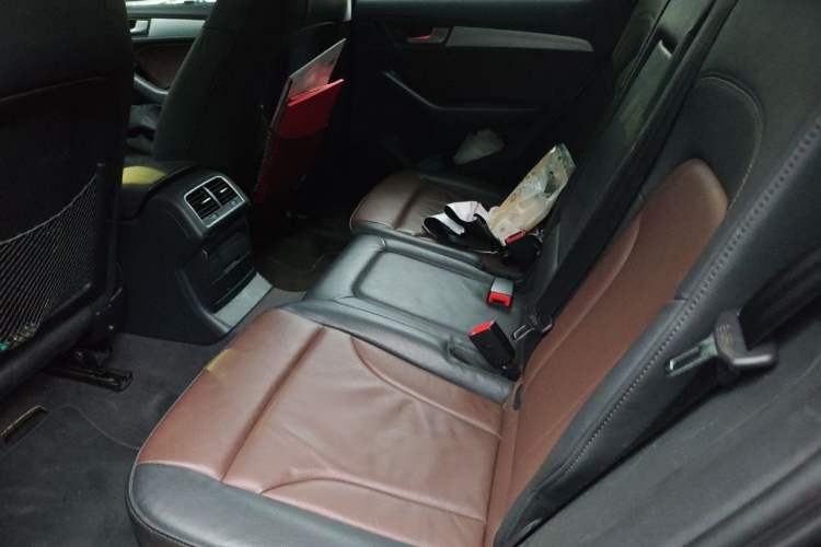 Used Audi Q5 2016 40 TFSI Technology Edition Left Rear Seat