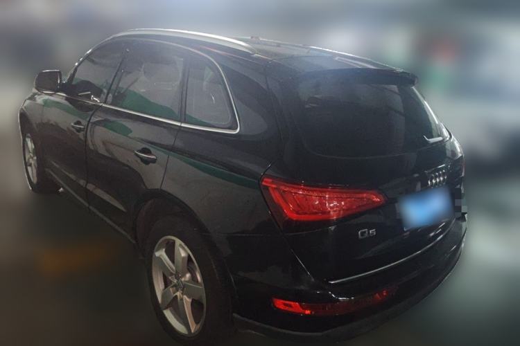 Used Audi Q5 2016 40 TFSI Technology Edition Rear Left 45 Deg