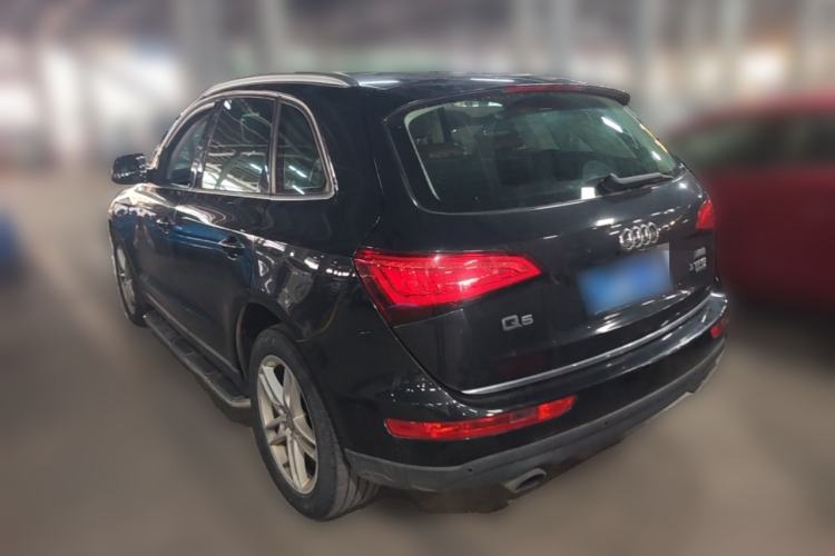 Used Audi Q5 2016 40 TFSI Technology Edition Rear Left 45 Deg