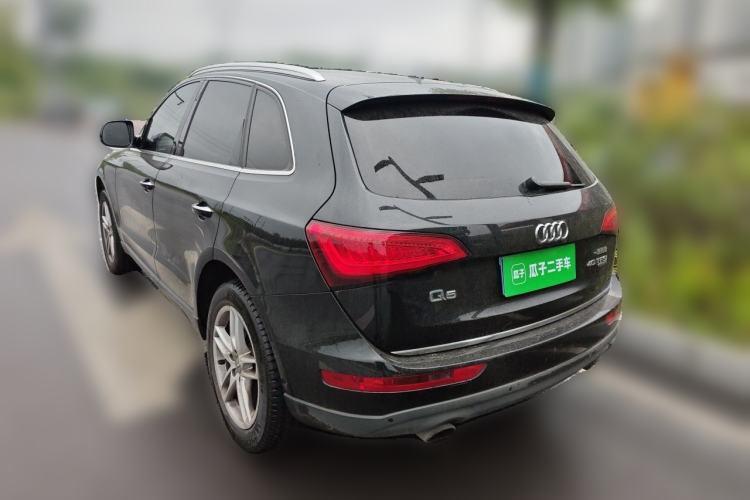 Used Audi Q5 2016 40 TFSI Comfort Model Rear Left 45 Deg