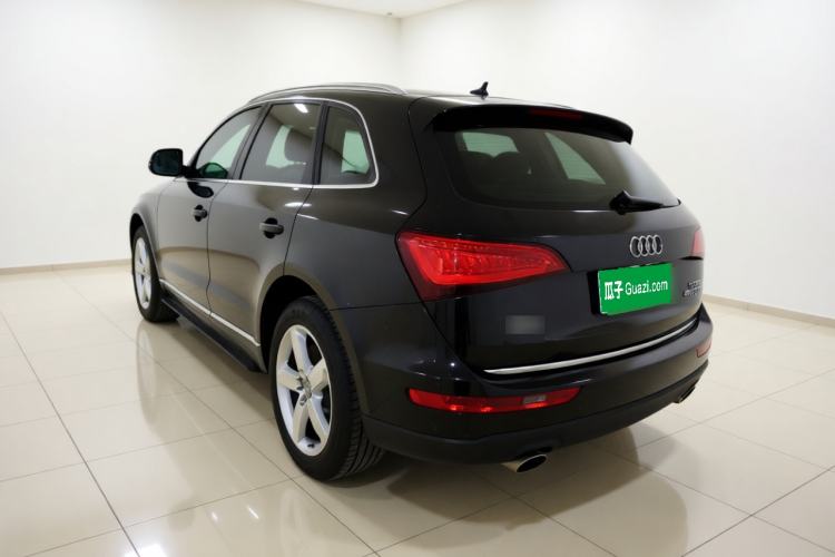 Used Audi Q5 2016 40 TFSI Technology Edition Rear Left 45 Deg
