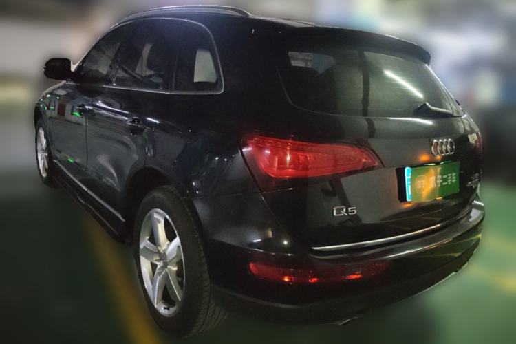Used Audi Q5 2016 40 TFSI Technology Edition Rear Left 45 Deg