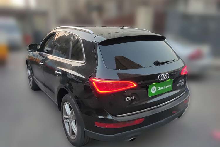 Used Audi Q5 2016 40 TFSI Technology Edition Rear Left 45 Deg
