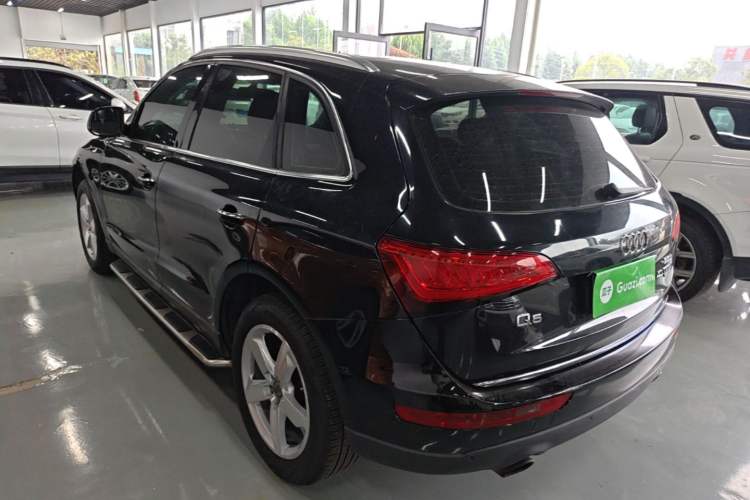 Used Audi Q5 2016 40 TFSI Technology Edition Rear Left 45 Deg
