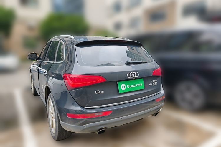 Used Audi Q5 2016 40 TFSI Technology Edition Rear Left 45 Deg