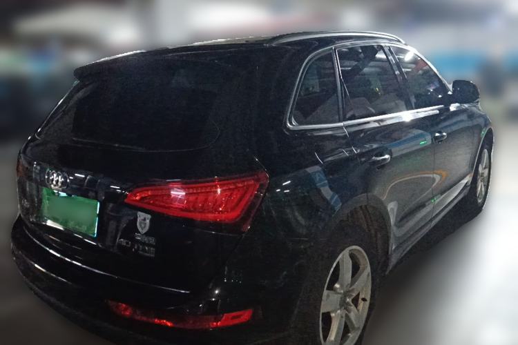 Used Audi Q5 2016 40 TFSI Technology Edition Rear Right 45 Deg