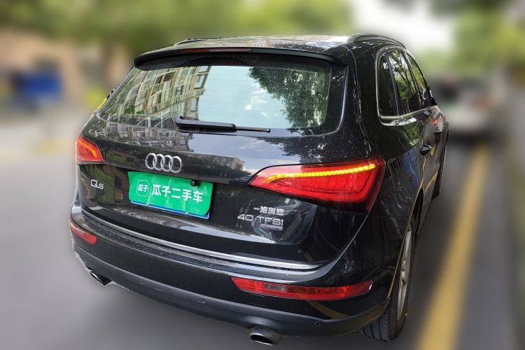 Used Audi Q5 2016 40 TFSI Technology Edition Rear Right 45 Deg