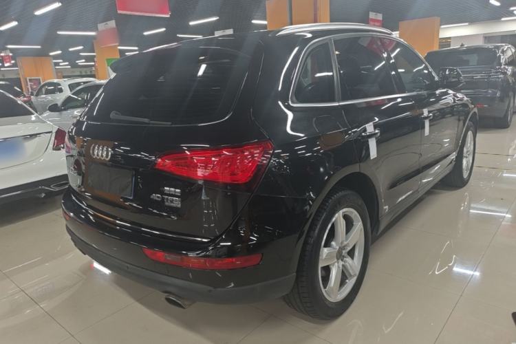 Used Audi Q5 2016 40 TFSI Technology Edition Rear Right 45 Deg