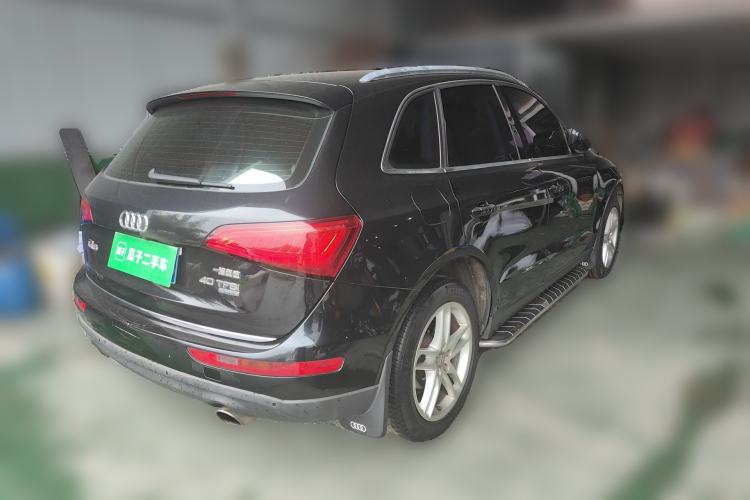 Used Audi Q5 2016 40 TFSI Comfort Model Rear Right 45 Deg