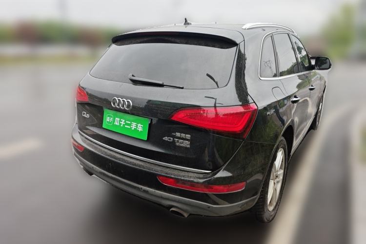 Used Audi Q5 2016 40 TFSI Comfort Model Rear Right 45 Deg