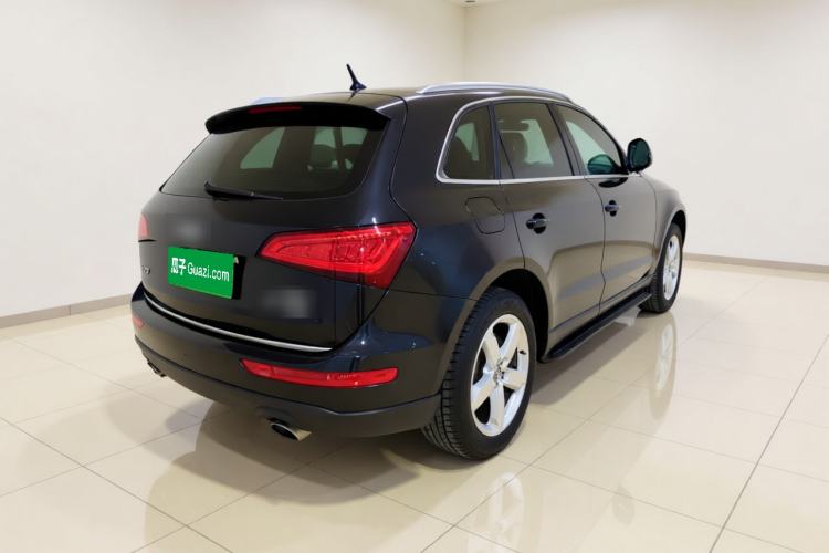 Used Audi Q5 2016 40 TFSI Technology Edition Rear Right 45 Deg