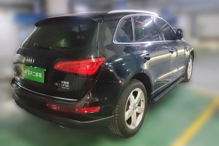 Used Audi Q5 2016 40 TFSI Technology Edition Rear Right 45 Deg