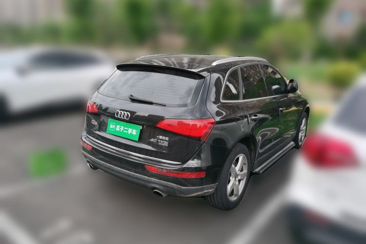Used Audi Q5 2016 40 TFSI Comfort Model Rear Right 45 Deg