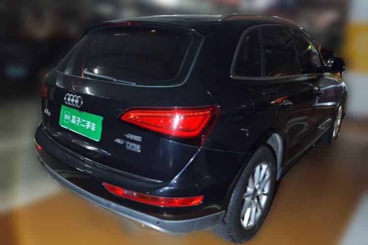 Used Audi Q5 2016 40 TFSI Trendy Edition Rear Right 45 Deg