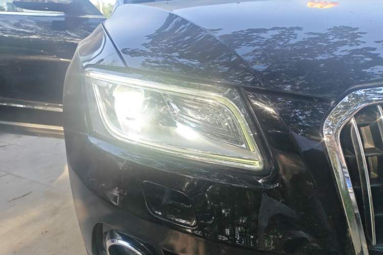 Used Audi Q5 2016 40 TFSI Technology Edition Right Front Headlight