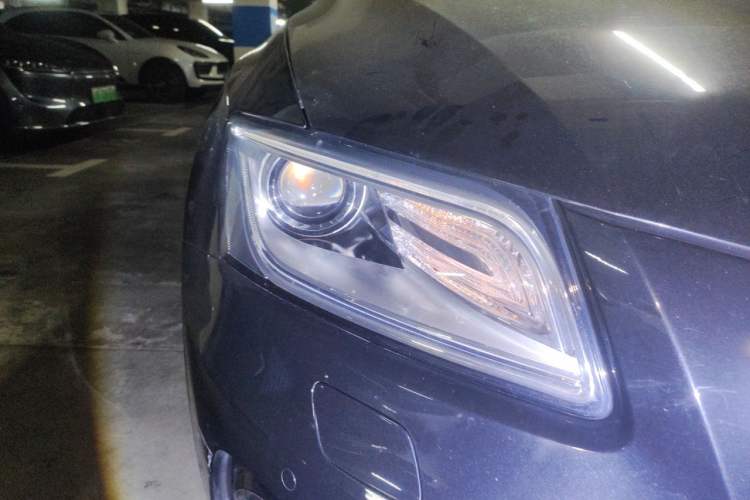 Used Audi Q5 2016 40 TFSI Technology Edition Right Front Headlight